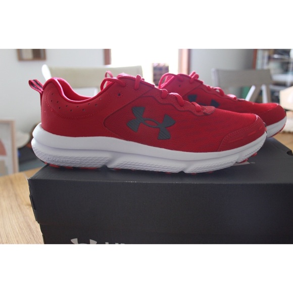 Men’s Under Armour Charged Assert 10 Sneakers Red Black Size 11 BNIB - Picture 2 of 10